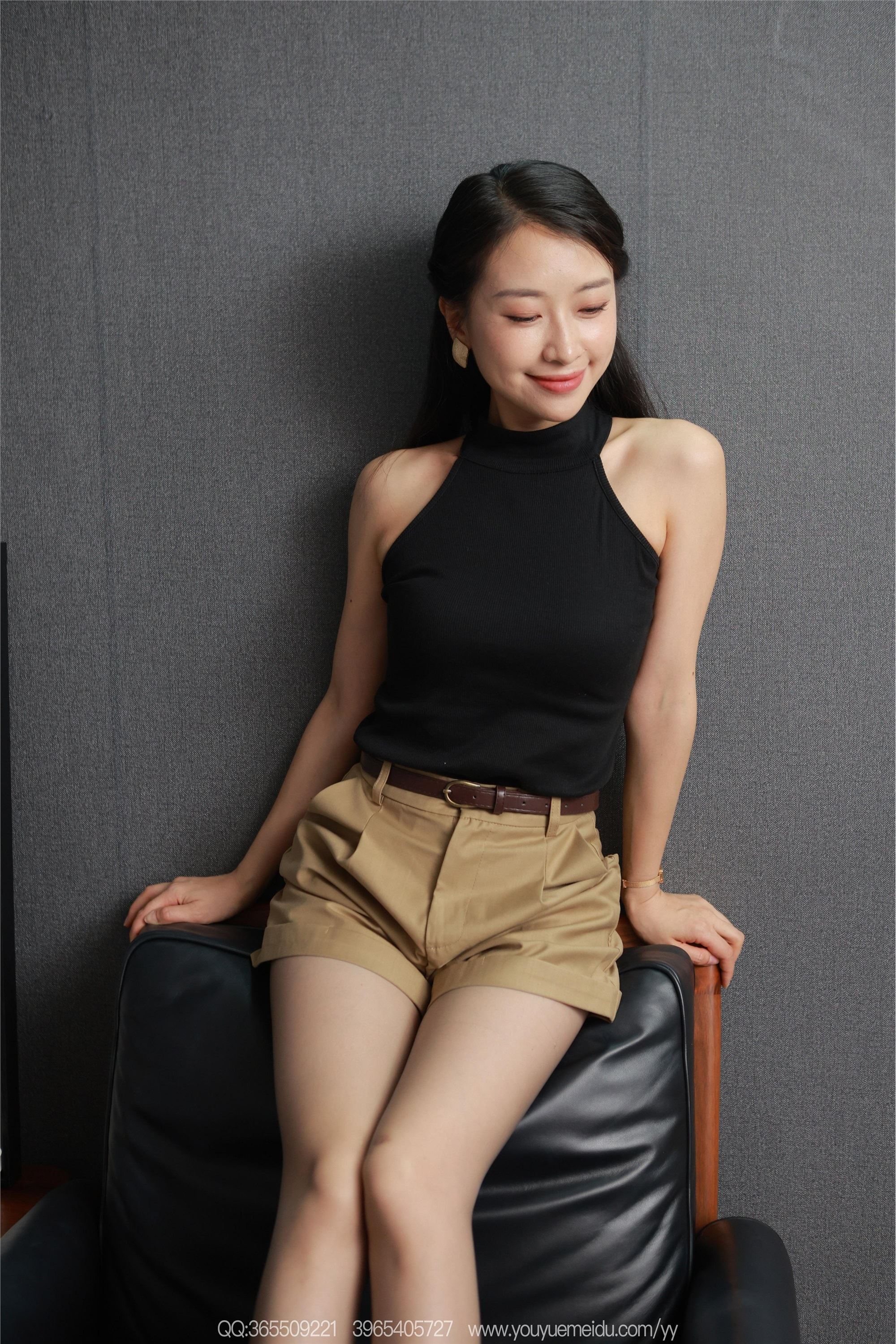 IESS异思趣向  2025.07.21 丝享家 2111 小婕《黑色凉鞋（下）》